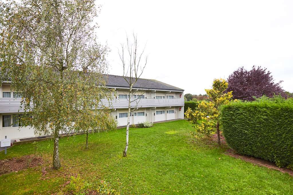 Hotel Campanile Metz Est Technopole - Restaurant Esterno foto