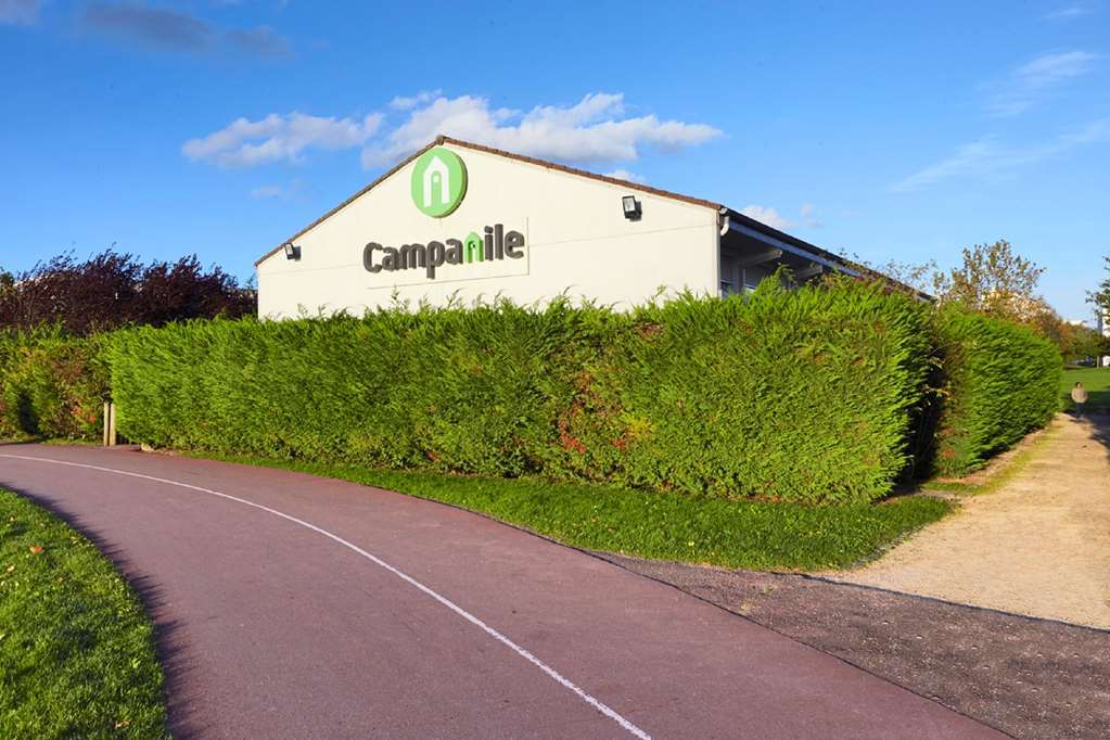 Hotel Campanile Metz Est Technopole - Restaurant Esterno foto